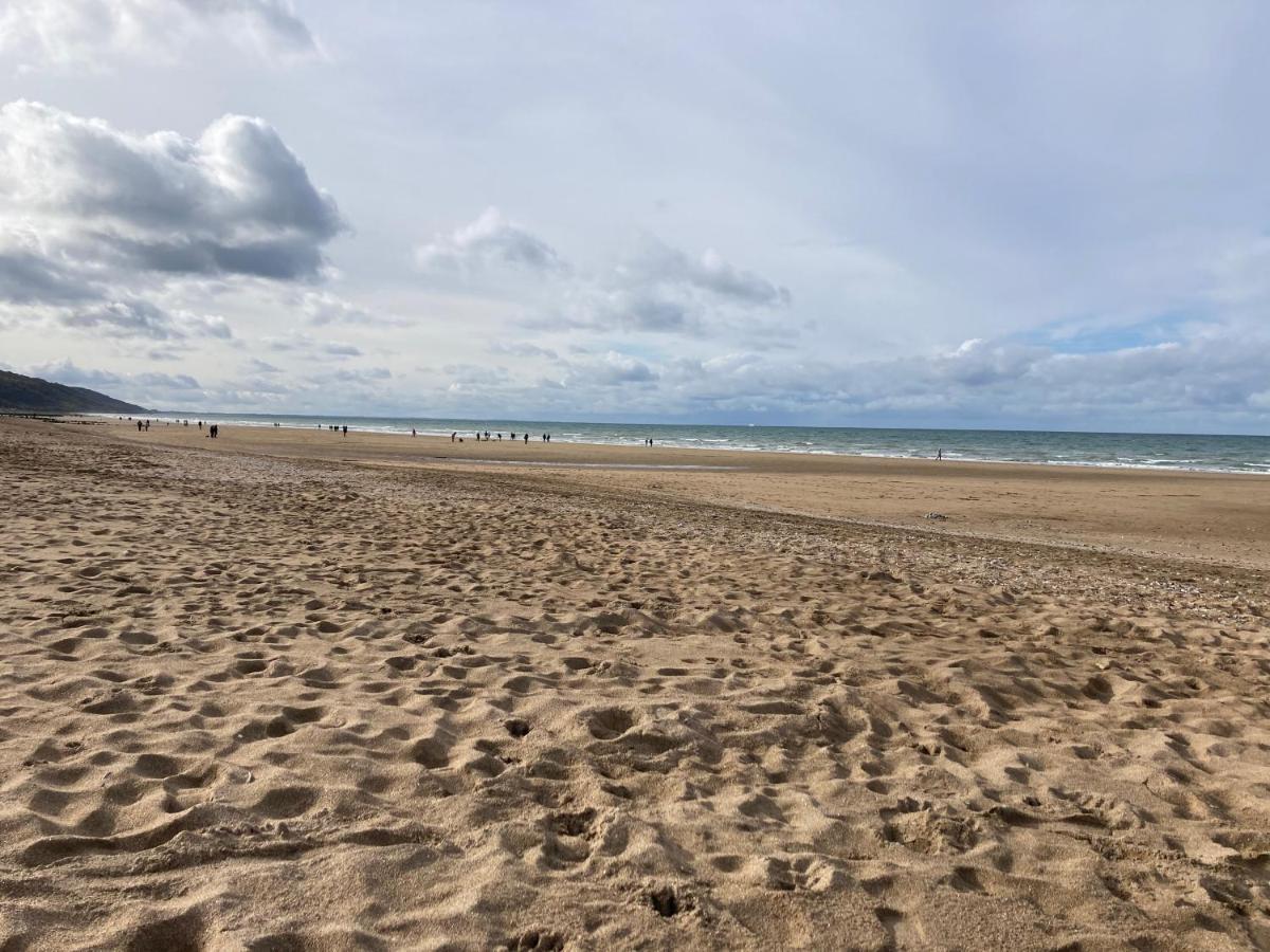 Neuf Beautiful 1-4 Pers Avec Parking Prive Et A 200 M