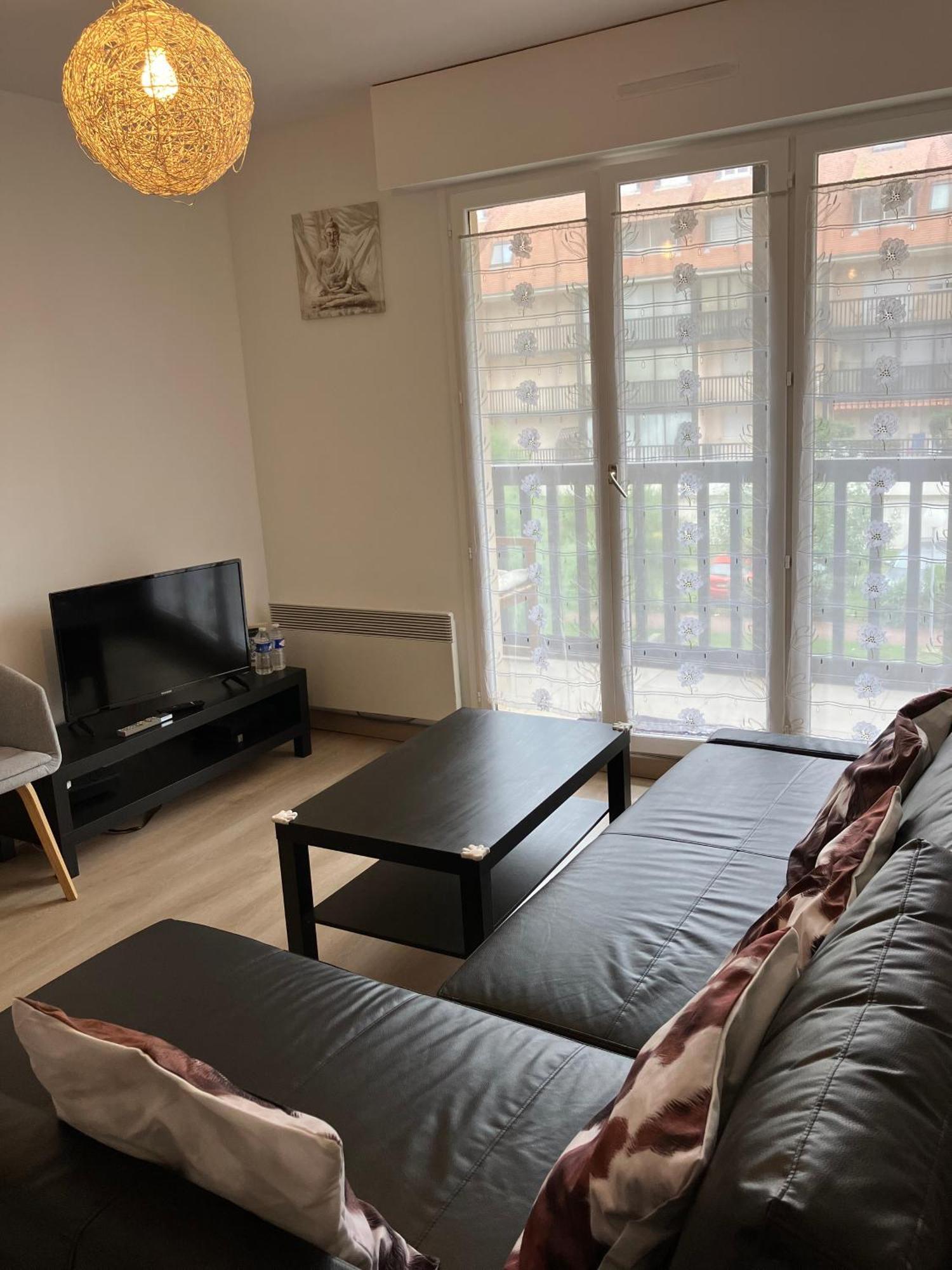 Neuf Beautiful 1-4 Pers Avec Parking Prive Et A 200 M *