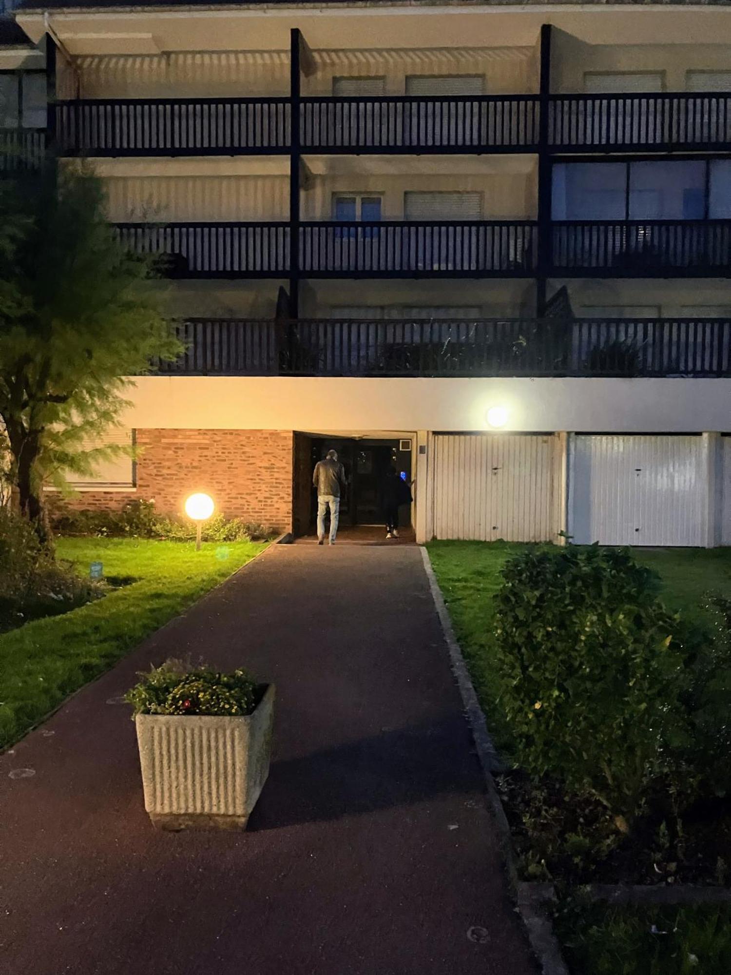 Neuf Beautiful 1-4 Pers Avec Parking Prive Et A 200 M *